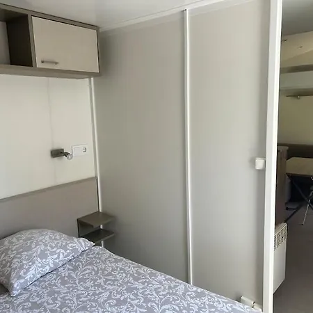 Prázdninový dům La Grangeneuve Cote Piscine Marclopt