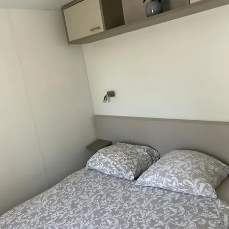 Prázdninový dům La Grangeneuve Cote Piscine *